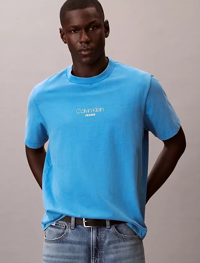 Tricou clasic cu logo imprimat și spălare acidă Tricou clasic cu logo imprimat și spălare acidă