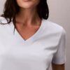 Tricou cu guler în V și Monogram