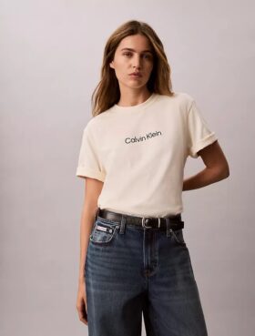 Tricou cu guler rotund, croială dreaptă și logo standard