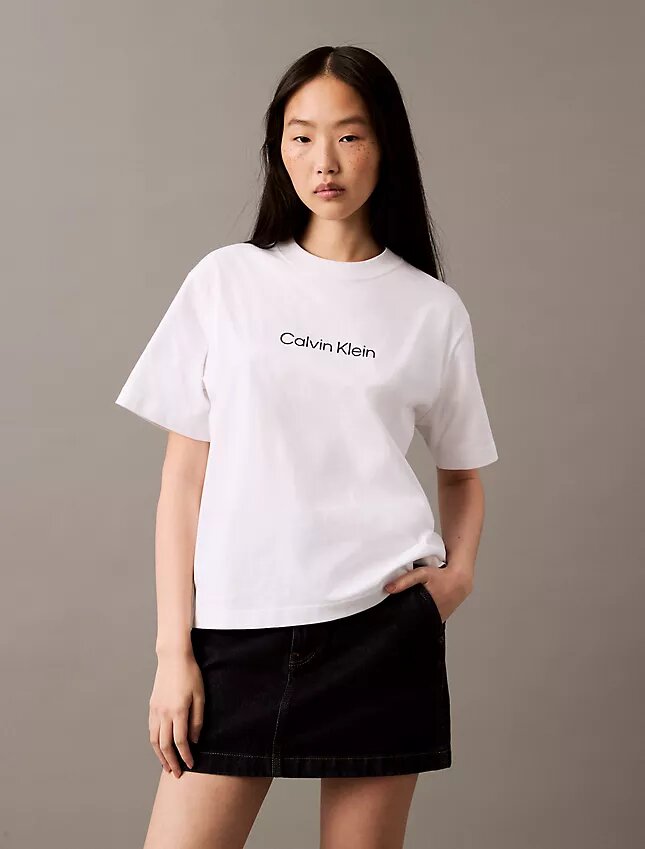 Tricou cu guler rotund, croială dreaptă și logo standard Tricou cu guler rotund, croială dreaptă și logo standard