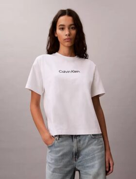 Tricou cu guler rotund, croială dreaptă și logo standard