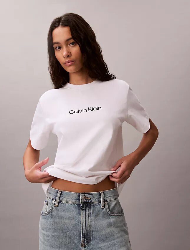 Tricou cu guler rotund, croială dreaptă și logo standard Tricou cu guler rotund, croială dreaptă și logo standard