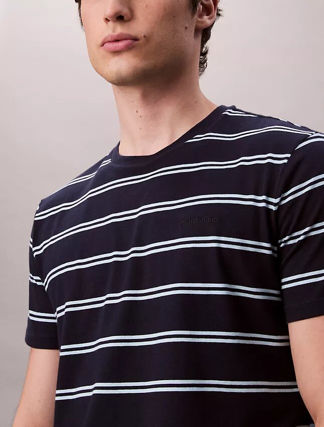 Tricou cu guler rotund și dungi Liquid Touch Tricou cu guler rotund și dungi Liquid Touch