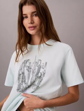 Tricou cu guler rotund și imprimeu urban