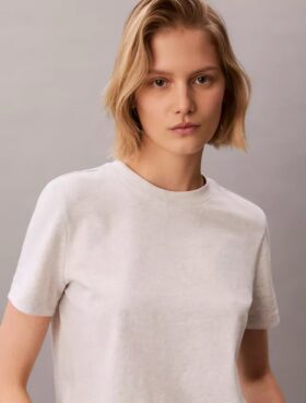 Tricou cu logo din arhivă