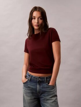 Tricou cu logo din arhivă