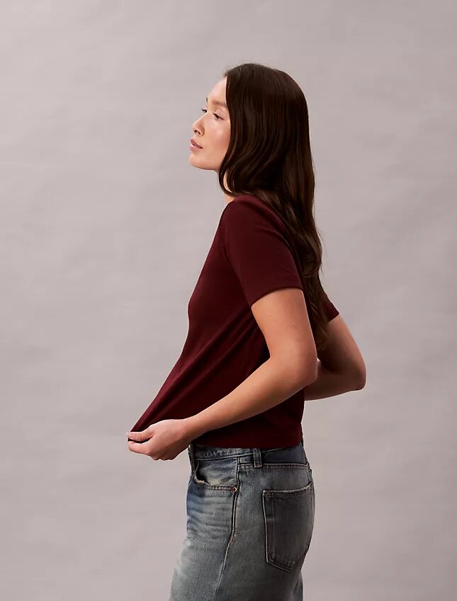 Tricou cu logo din arhivă Tricou cu logo din arhivă