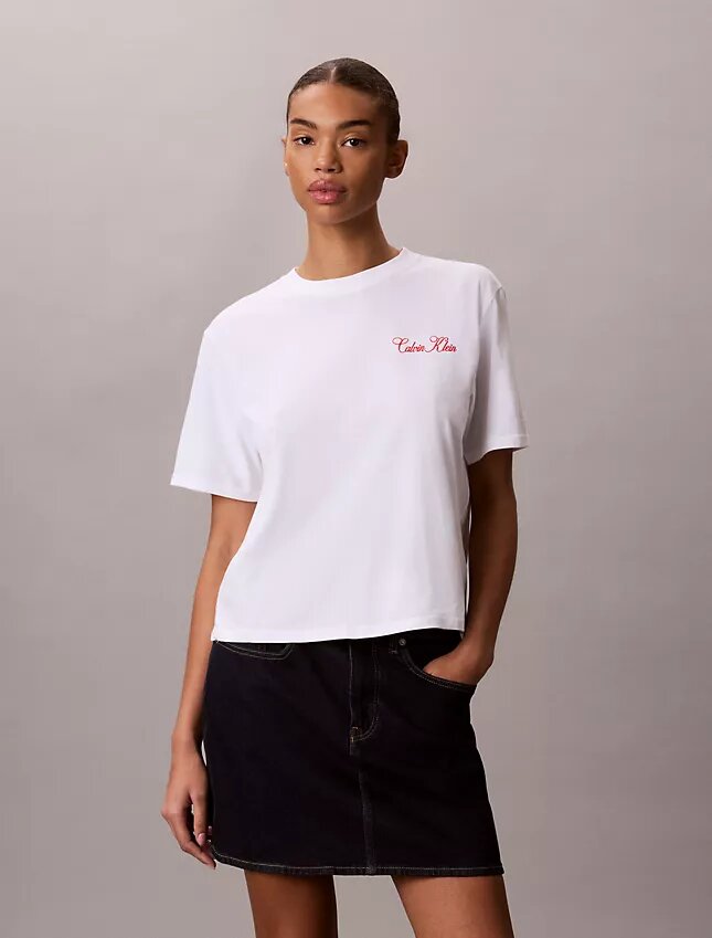 Tricou drept cu imprimeu grafic Calvin Klein în stil cursiv Tricou drept cu imprimeu grafic Calvin Klein în stil cursiv