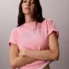 Tricou drept cu logo arhitectural Tricou drept cu logo arhitectural