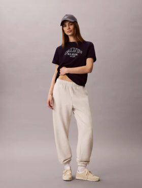 Tricou drept cu logo arhitectural