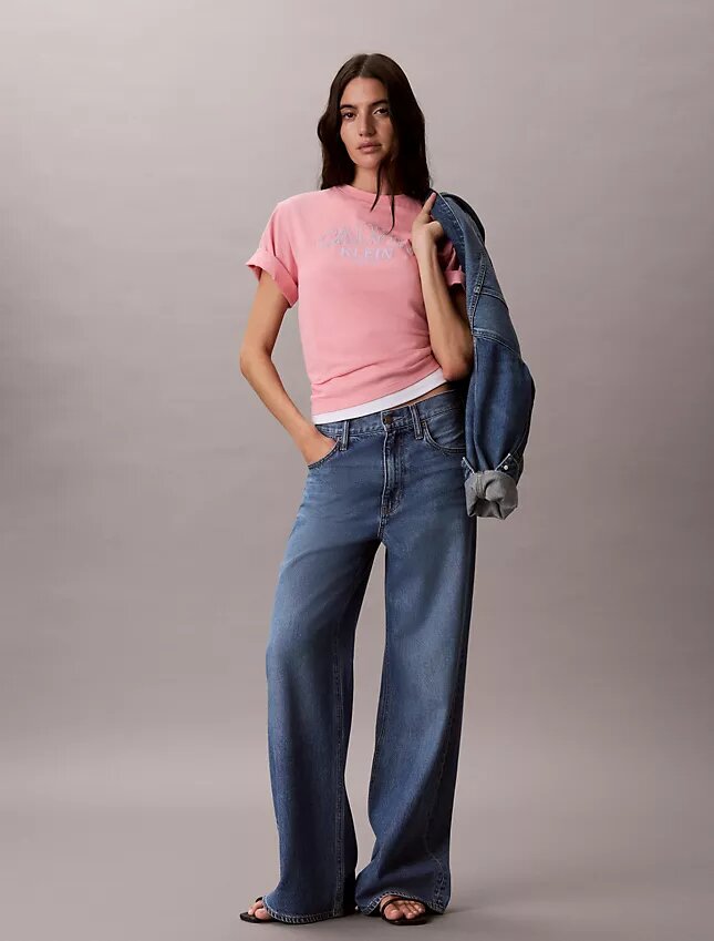 Tricou drept cu logo arhitectural Tricou drept cu logo arhitectural