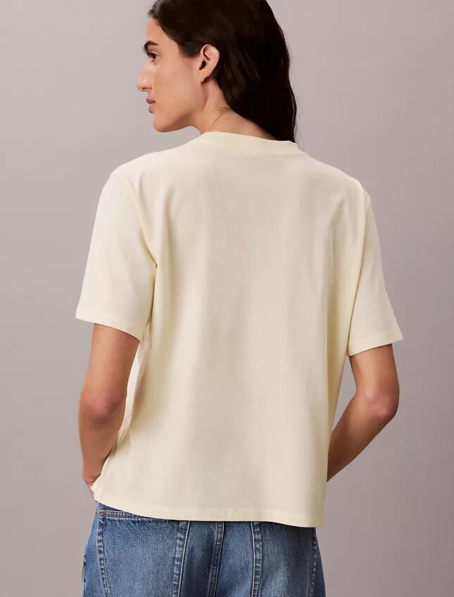 Tricou drept cu logo arhitectural Tricou drept cu logo arhitectural