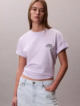 Tricou drept cu logo brodat