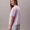 Tricou drept cu logo brodat Tricou drept cu logo brodat