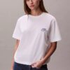 Tricou drept cu logo brodat Tricou drept cu logo brodat