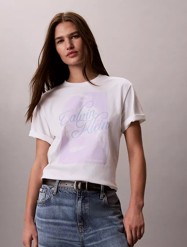 Tricou drept cu logo grafic decolorat Tricou drept cu logo grafic decolorat