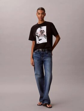 Tricou drept cu logo grafic decolorat