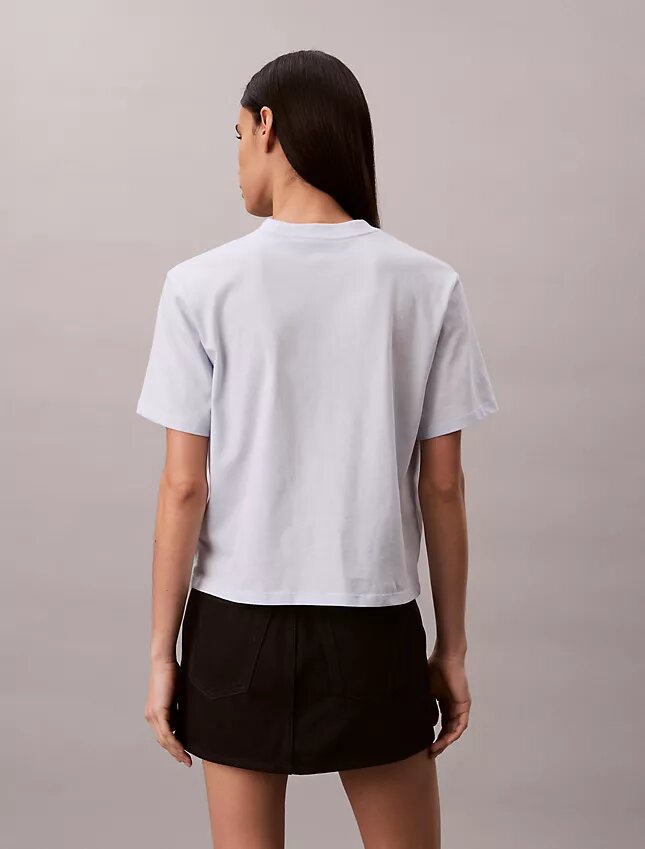 Tricou drept cu logo în relief Tricou drept cu logo în relief