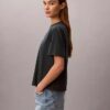 Tricou drept cu logo tip scris