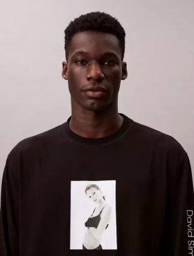 Tricou grafic cu mâneci lungi și croi lejer Kate Moss