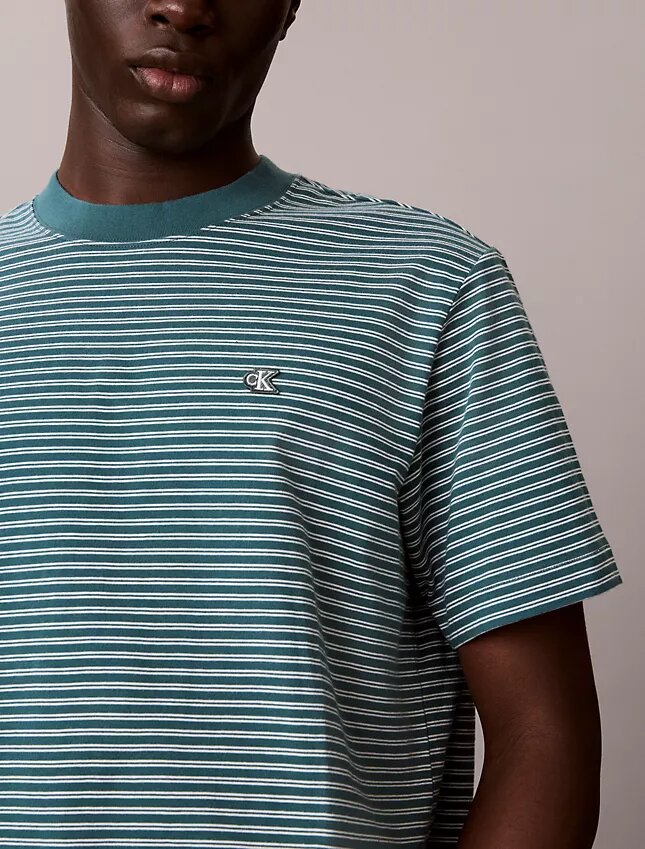 Tricou lejer cu dungi Tricou lejer cu dungi