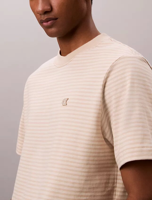 Tricou lejer cu dungi Tricou lejer cu dungi