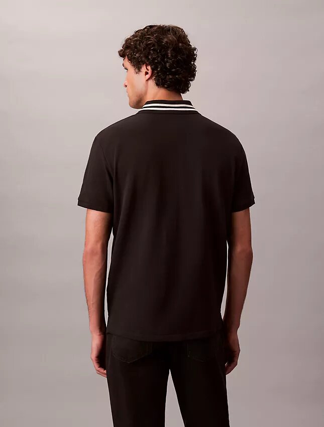 Tricou polo clasic cu monogramă și vârfuri din piqué Tricou polo clasic cu monogramă și vârfuri din piqué