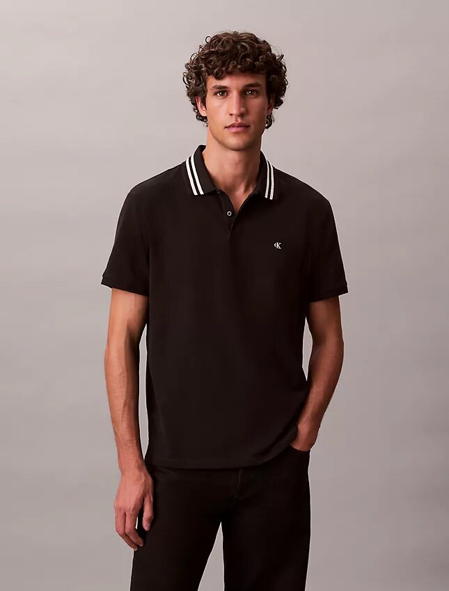 Tricou polo clasic cu monogramă și vârfuri din piqué Tricou polo clasic cu monogramă și vârfuri din piqué