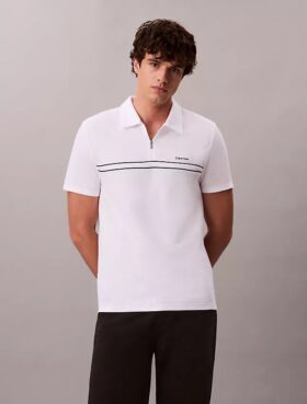 Tricou polo cu fermoar pe un sfert și bordură contrastantă