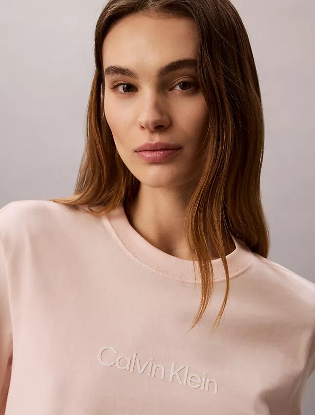 Tricou relaxat cu logo standard Tricou relaxat cu logo standard