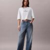Tricou scurt, drept, Monologo Tricou scurt, drept, Monologo