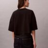 Tricou scurt, drept, Monologo Tricou scurt, drept, Monologo