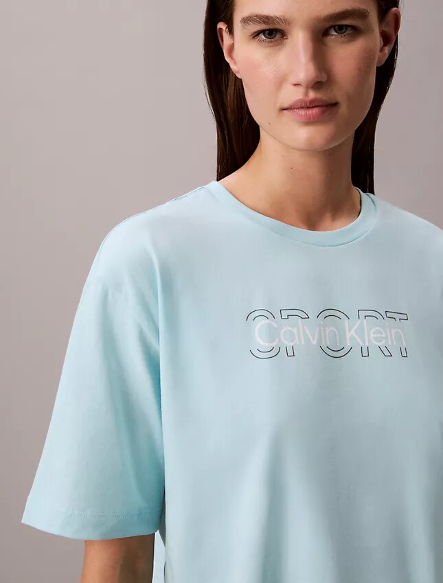 Tricou scurt, drept, pentru navetă Tricou scurt, drept, pentru navetă