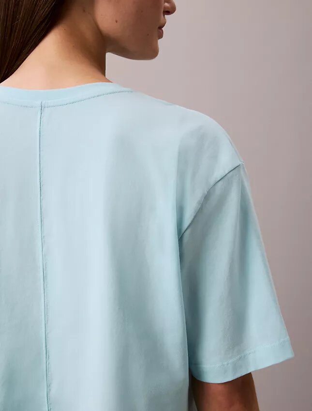 Tricou scurt, drept, pentru navetă Tricou scurt, drept, pentru navetă