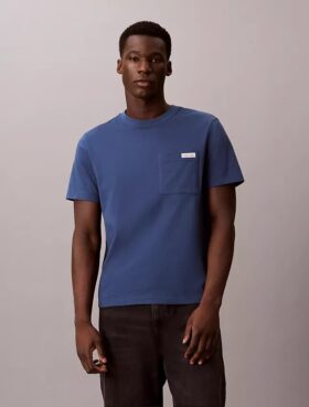 Tricou simplu cu buzunar din bumbac jersey