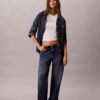 Tricou slim cu logo grafic