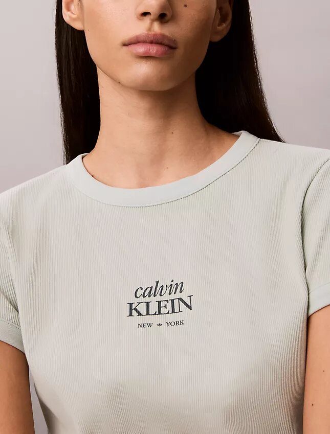 Tricou slim cu logo grafic Tricou slim cu logo grafic