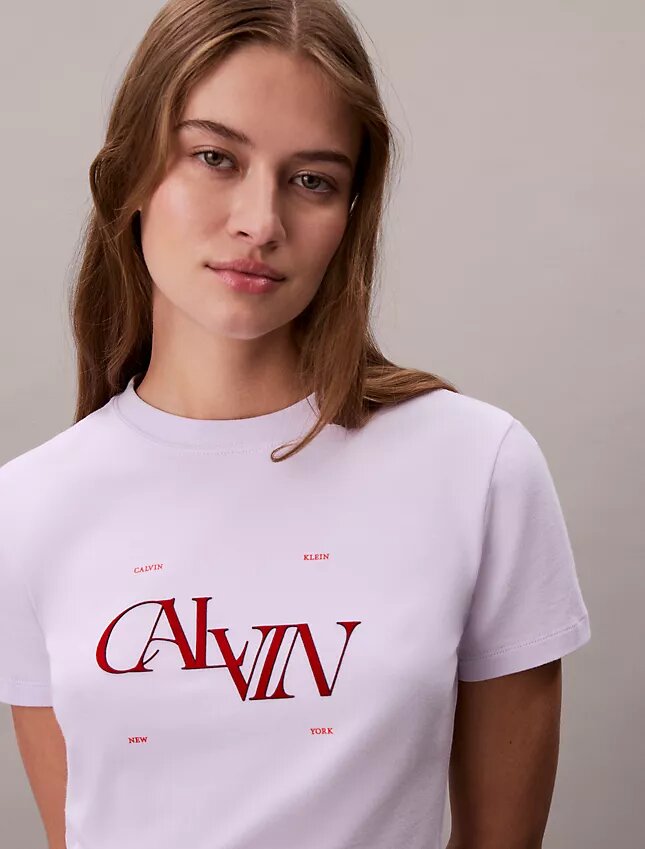 Tricou slim cu logo grafic divizat Tricou slim cu logo grafic divizat