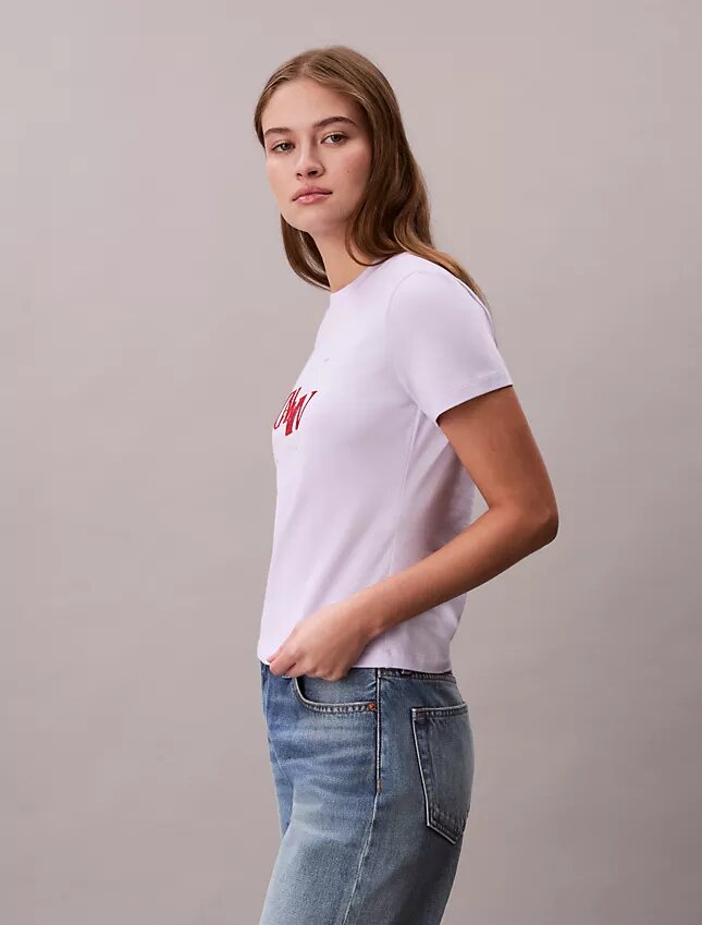 Tricou slim cu logo grafic divizat Tricou slim cu logo grafic divizat