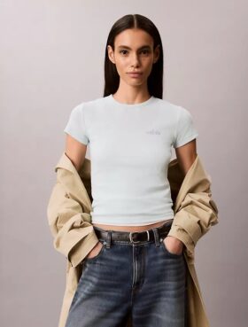 Tricou slim cu logo grafic și nervuri