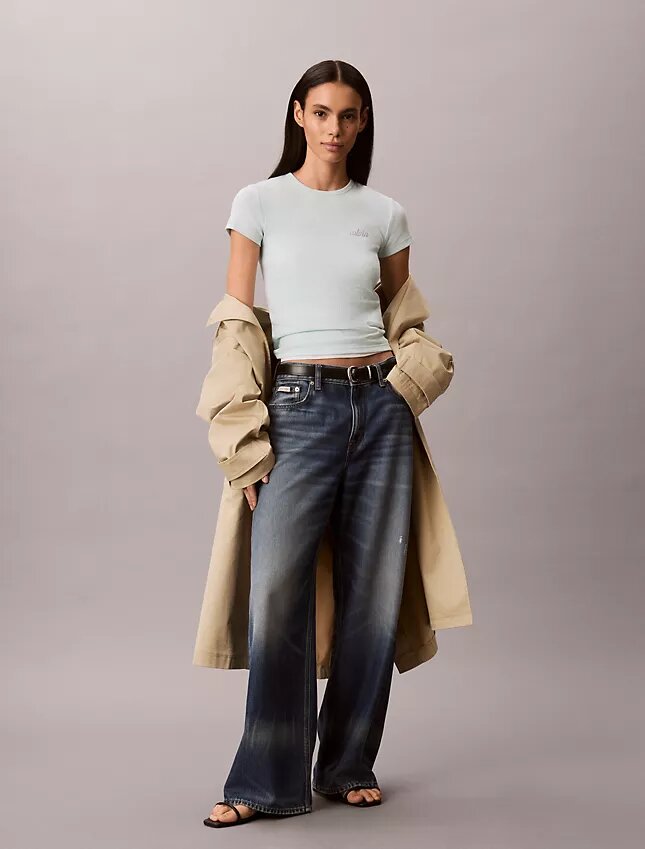 Tricou slim cu logo grafic și nervuri Tricou slim cu logo grafic și nervuri