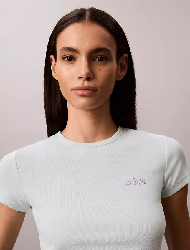 Tricou slim cu logo grafic și nervuri Tricou slim cu logo grafic și nervuri