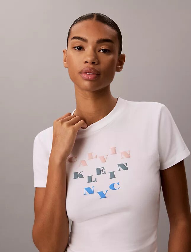 Tricou slim cu logo grafic în straturi Tricou slim cu logo grafic în straturi