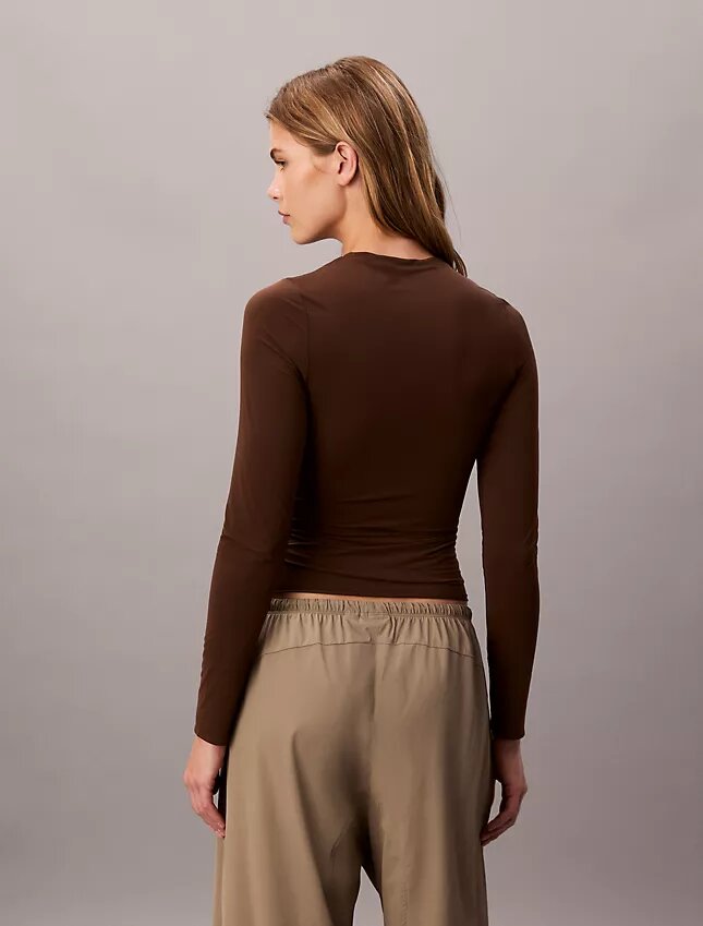 Tricou slim din nailon elastic Tricou slim din nailon elastic