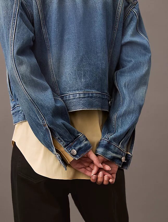 Trucker Jacket din denim din anii ’90 Trucker Jacket din denim din anii ’90