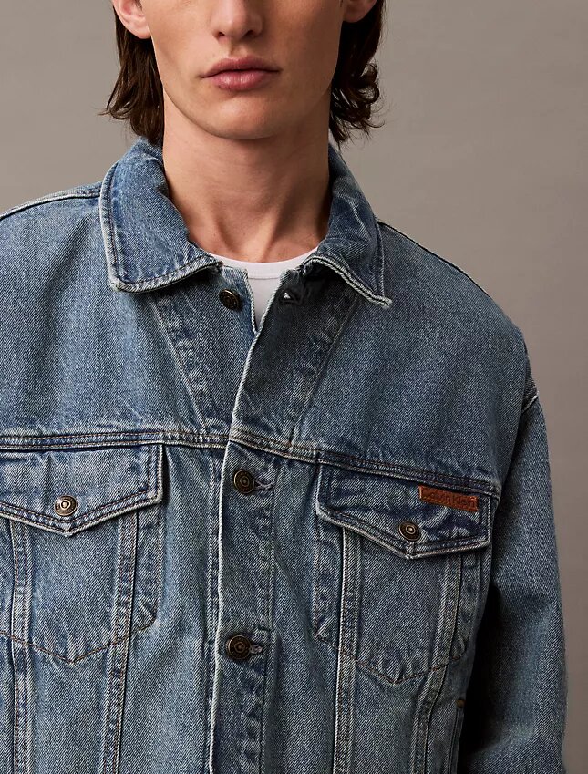 Trucker Jacket din denim din anii ’90 Trucker Jacket din denim din anii ’90