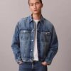 Trucker Jacket din denim în stilul anilor ’90