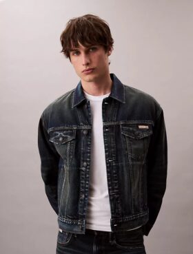 Trucker Jacket din denim în stilul anilor ’90