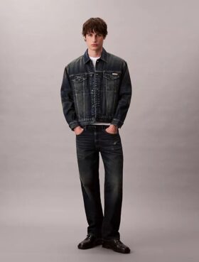 Trucker Jacket din denim în stilul anilor ’90