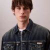 Trucker Jacket din denim în stilul anilor ’90